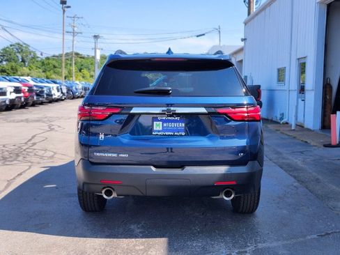 Used 2023 Chevrolet Traverse LT AWD/4WD image 4