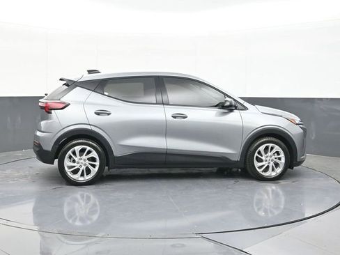 New 2027 Chevrolet Bolt LT FWD image 16