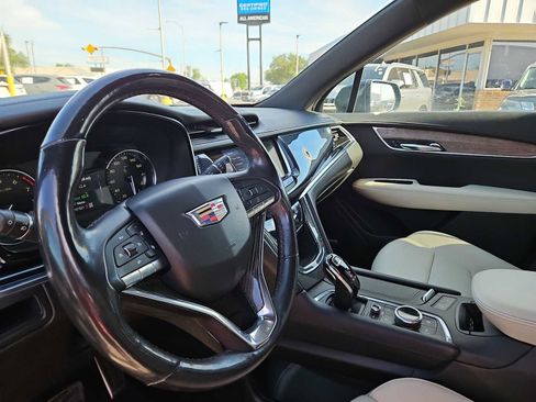 Used 2020 Cadillac XT6 Sport AWD/4WD image 10