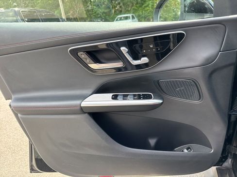 Certified 2025 Mercedes-Benz GLC 43 AMG 4MATIC image 14