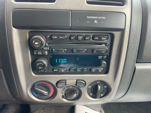 Used 2006 GMC Canyon SLT w/ SLT Preferred Equipment Group image 16