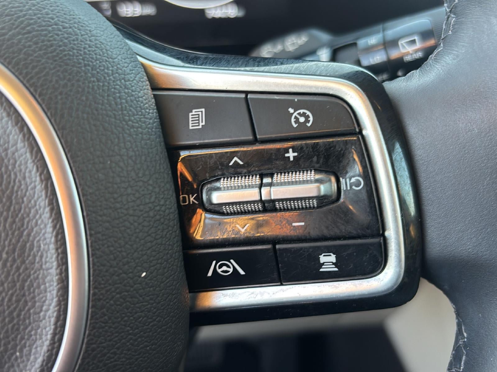 Used 2024 Kia Carnival SX FWD image 13