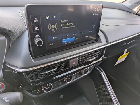 Certified 2025 Acura ADX FWD image 26