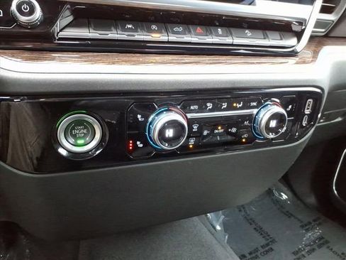 Used 2022 GMC Sierra 1500 Elevation w/ X31 Off-Road Package image 32