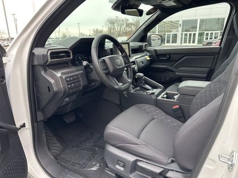 New 2025 Toyota Tacoma SR5 image 21