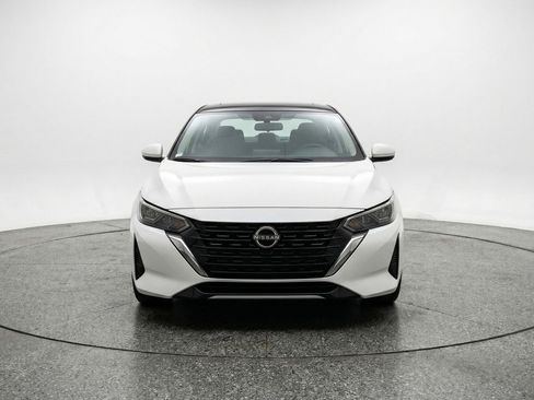 Used 2025 Nissan Sentra S FWD image 2