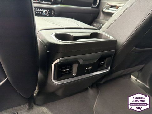Used 2023 GMC Sierra 1500 SLT w/ SLT Premium Package RWD image 13