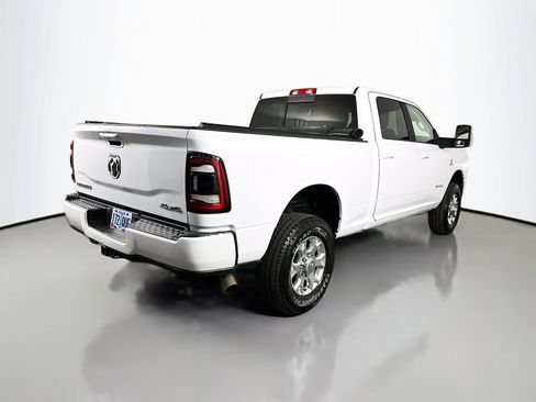 Used 2024 RAM 2500 Laramie AWD/4WD image 8