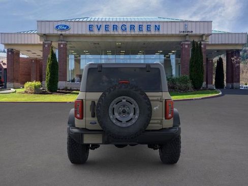 New 2025 Ford Bronco Badlands AWD/4WD image 5