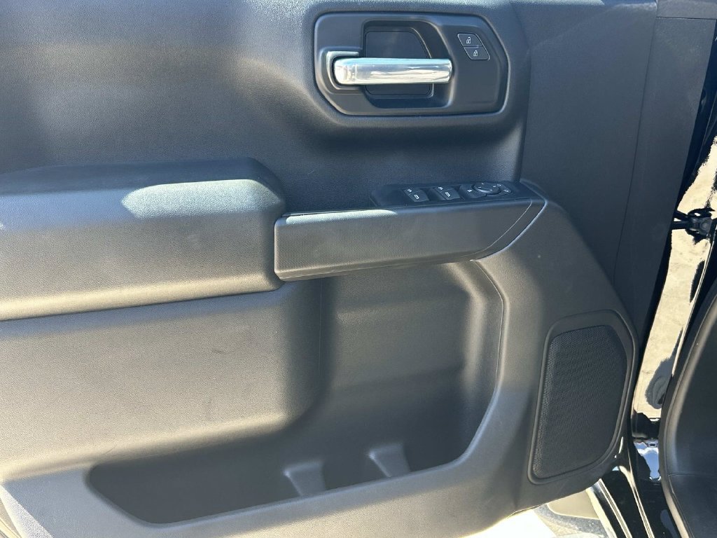 Used 2022 Chevrolet Silverado 1500 Custom RWD image 11