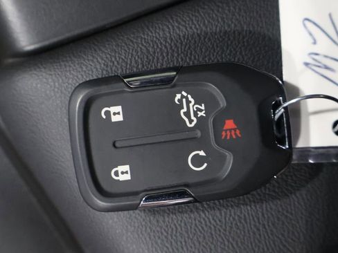 Used 2021 Chevrolet Silverado 1500 RST image 27