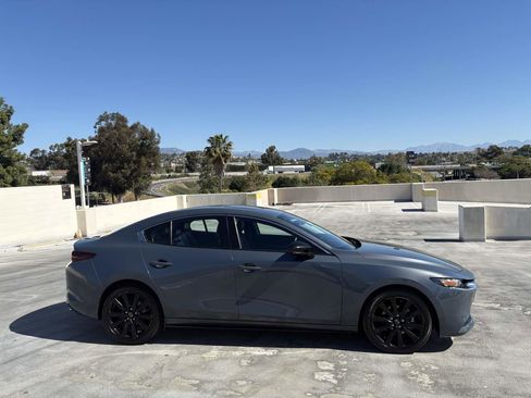 Used 2024 MAZDA MAZDA3 s image 34