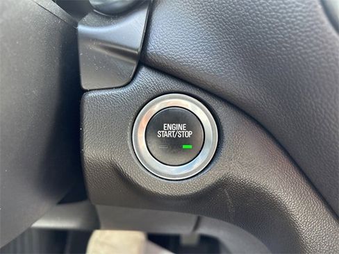 Used 2022 Chevrolet Equinox LT image 21