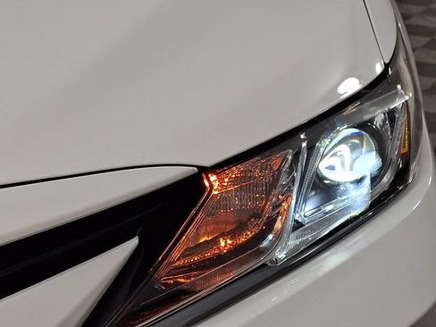 Used 2023 Toyota Camry LE AWD/4WD image 12