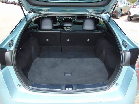 Used 2017 Toyota Prius Three Touring w/ Carpet Mat Package FWD image 24