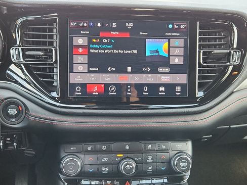 Used 2024 Dodge Durango GT AWD/4WD image 19