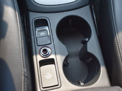 Used 2017 Audi Q3 2.0T Premium FWD image 27