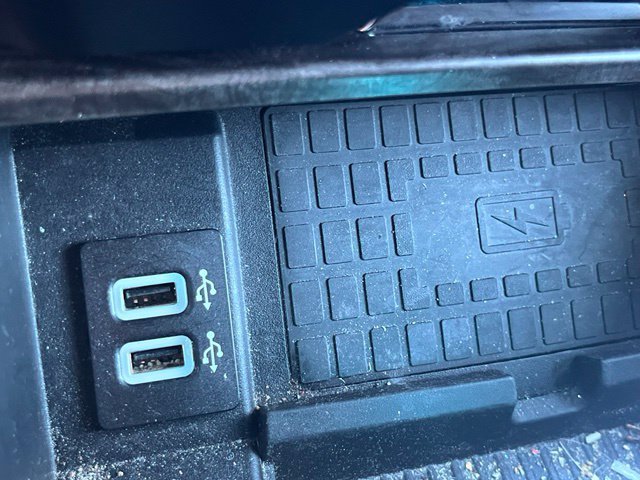 Used 2019 Ford Expedition Max Limited w/ Equipment Group 301A RWD image 22