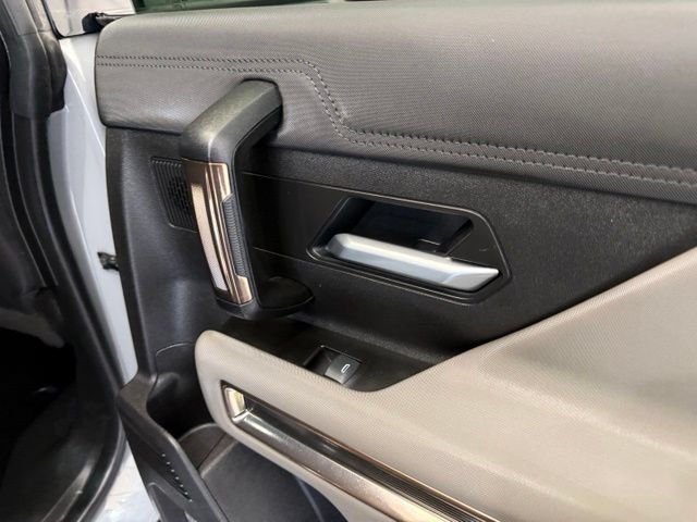 Used 2025 GMC Hummer EV 2X AWD/4WD image 26