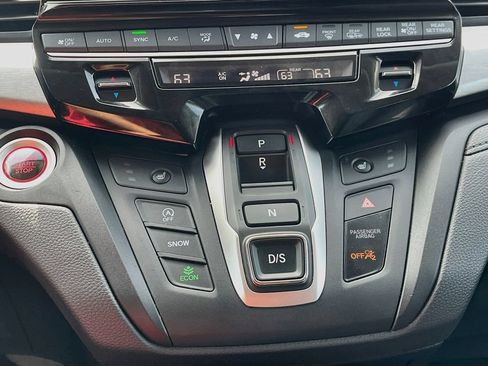 Used 2025 Honda Odyssey EX-L image 19