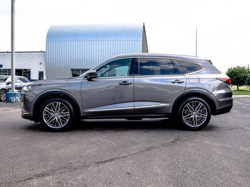 Certified 2024 Acura MDX w/ Advance Package AWD/4WD image 16