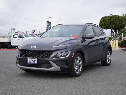 Used 2023 Hyundai Kona SEL w/ Cargo Package image 8