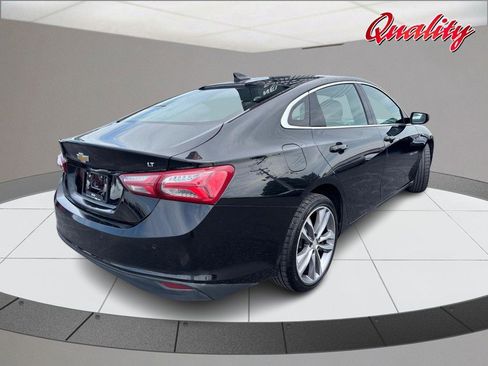 Used 2024 Chevrolet Malibu LT FWD image 3