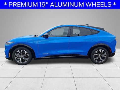 Certified 2023 Ford Mustang Mach-E Premium AWD/4WD image 7