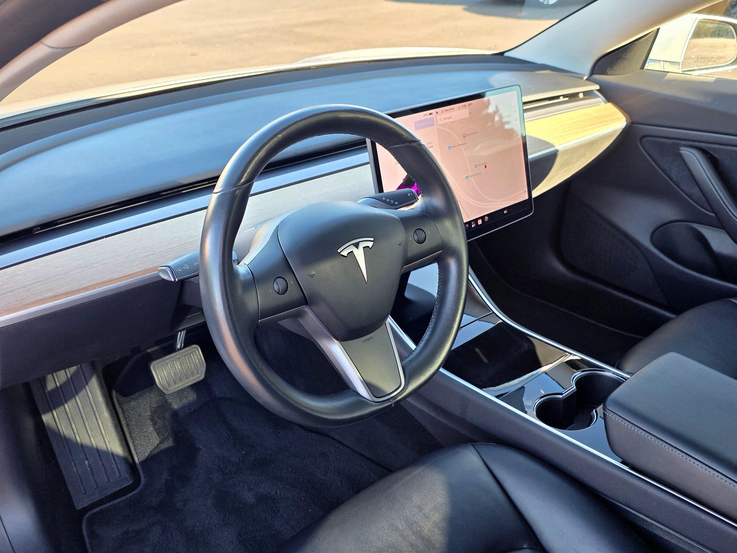 Used 2018 Tesla Model 3 Long Range AWD/4WD image 20