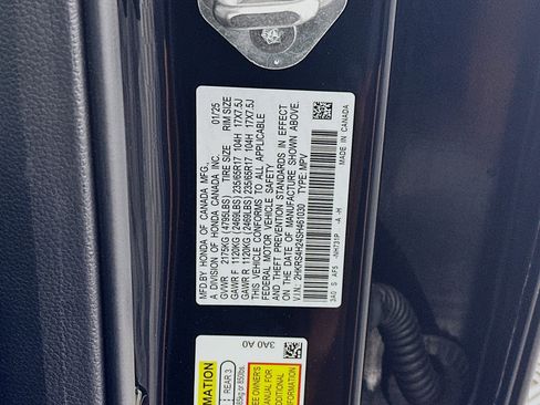 Used 2025 Honda CR-V LX image 12