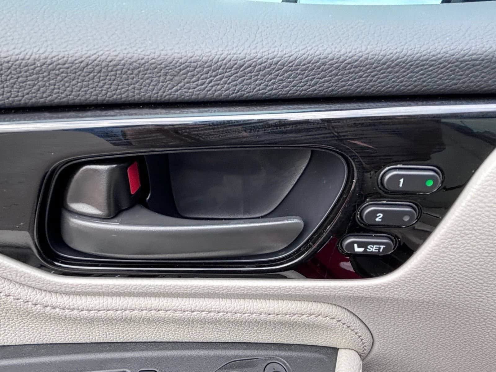 New 2026 Honda Odyssey Touring image 15