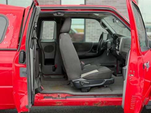 Used 2010 Ford Ranger XLT image 8