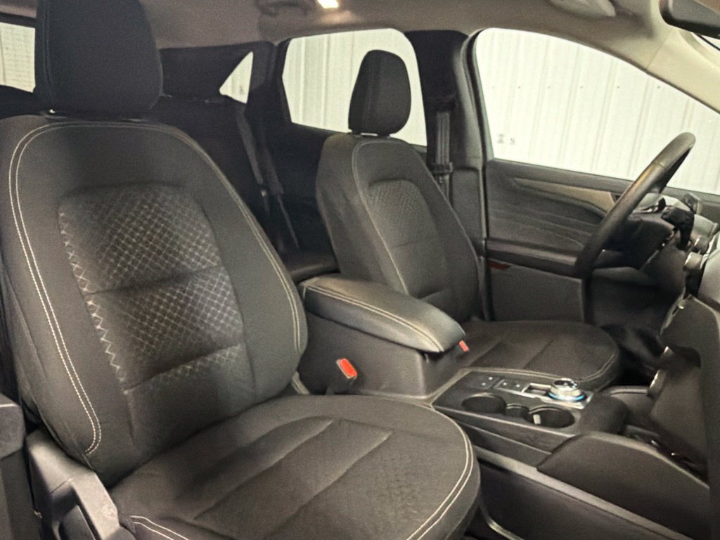 Used 2024 Ford Escape Active AWD/4WD image 15