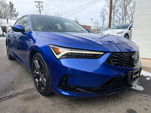 Used 2023 Acura Integra A-Spec image 3