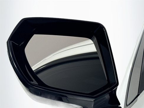 Used 2021 Chevrolet Tahoe LT w/ Rear Media and Nav Package image 5