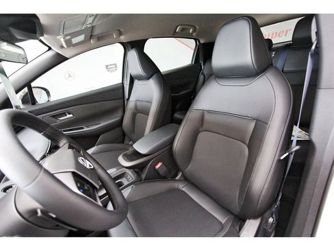 New 2026 Nissan Leaf SV+ image 23