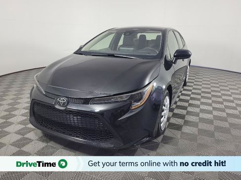 Used 2021 Toyota Corolla LE FWD image 1