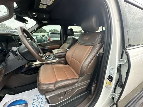 Used 2025 Ford F150 King Ranch w/ FX4 Off-Road Package AWD/4WD image 14