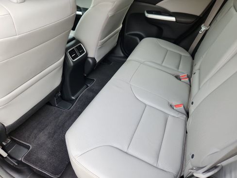 Used 2016 Honda CR-V EX-L image 11