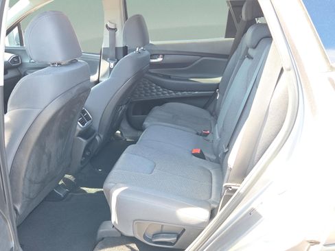 Used 2019 Hyundai Santa Fe SEL image 13