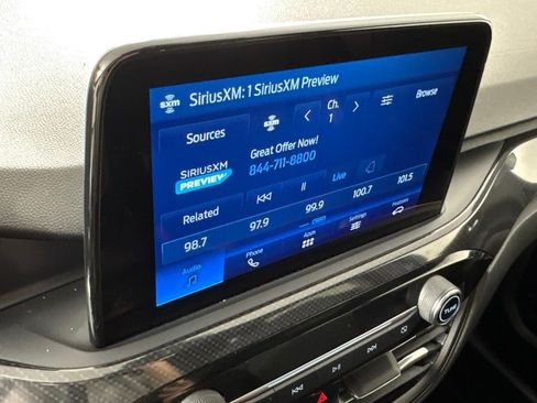 Used 2023 Ford Escape ST-Line FWD image 32