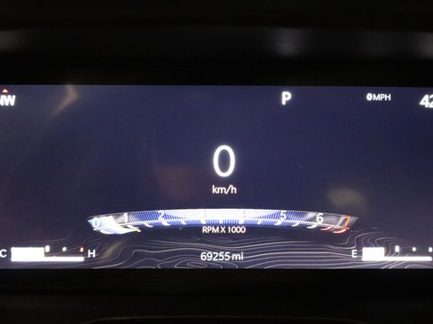 Used 2023 Jeep Grand Cherokee Limited image 19