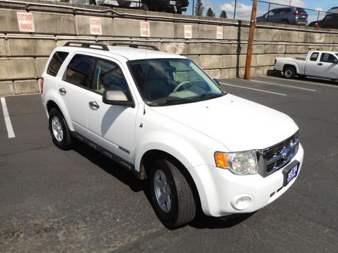 Used 2008 Ford Escape 4WD Hybrid image 3
