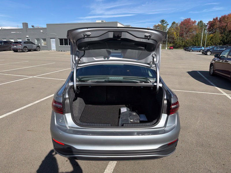 New 2027 Volkswagen Jetta S FWD image 9