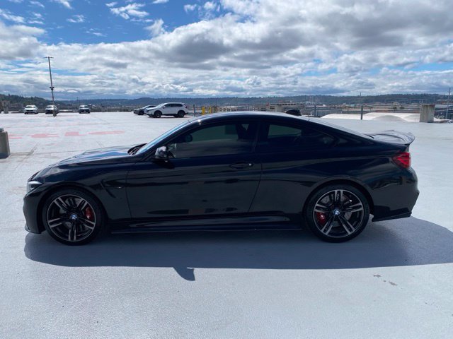 Used 2020 BMW M4 Coupe w/ Competition Package RWD image 5
