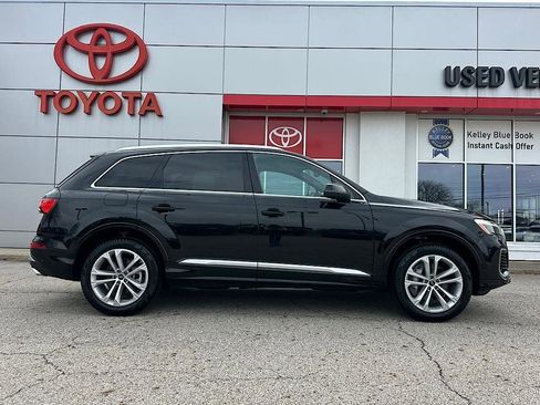 Used 2025 Audi Q7 3.0T Premium Plus AWD/4WD image 6