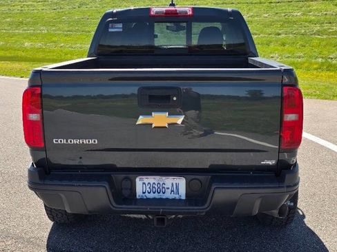 Used 2018 Chevrolet Colorado ZR2 AWD/4WD image 7