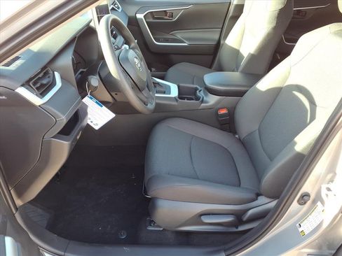 New 2025 Toyota RAV4 LE image 5