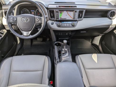 Used 2017 Toyota RAV4 Platinum AWD/4WD image 26