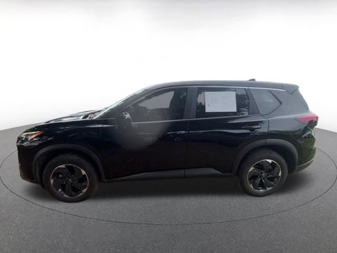 Used 2025 Nissan Rogue SV AWD/4WD image 9
